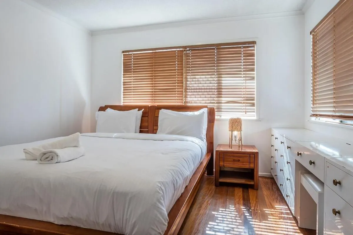 Tranquil 3 Bedroom Modern Style House In Sunnybank Brisbane 0*,  Australia