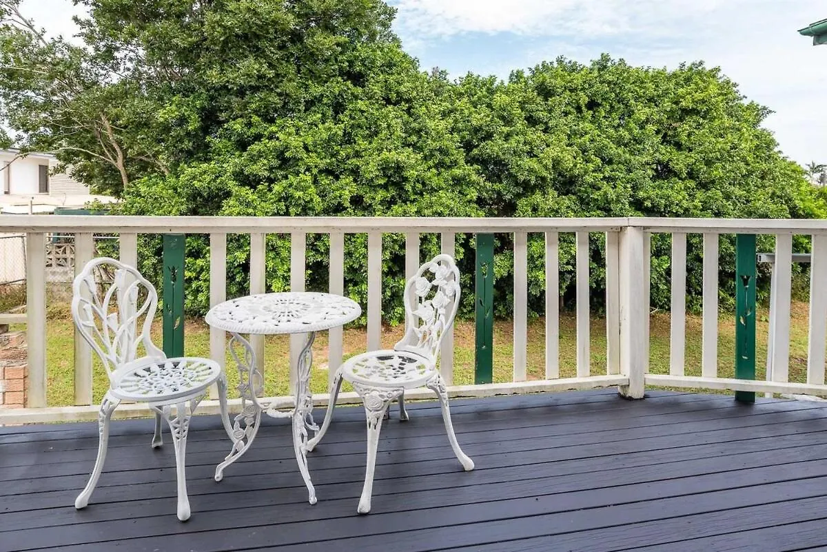 Tranquil 3 Bedroom Modern Style House In Sunnybank Brisbane 0*,  Australia