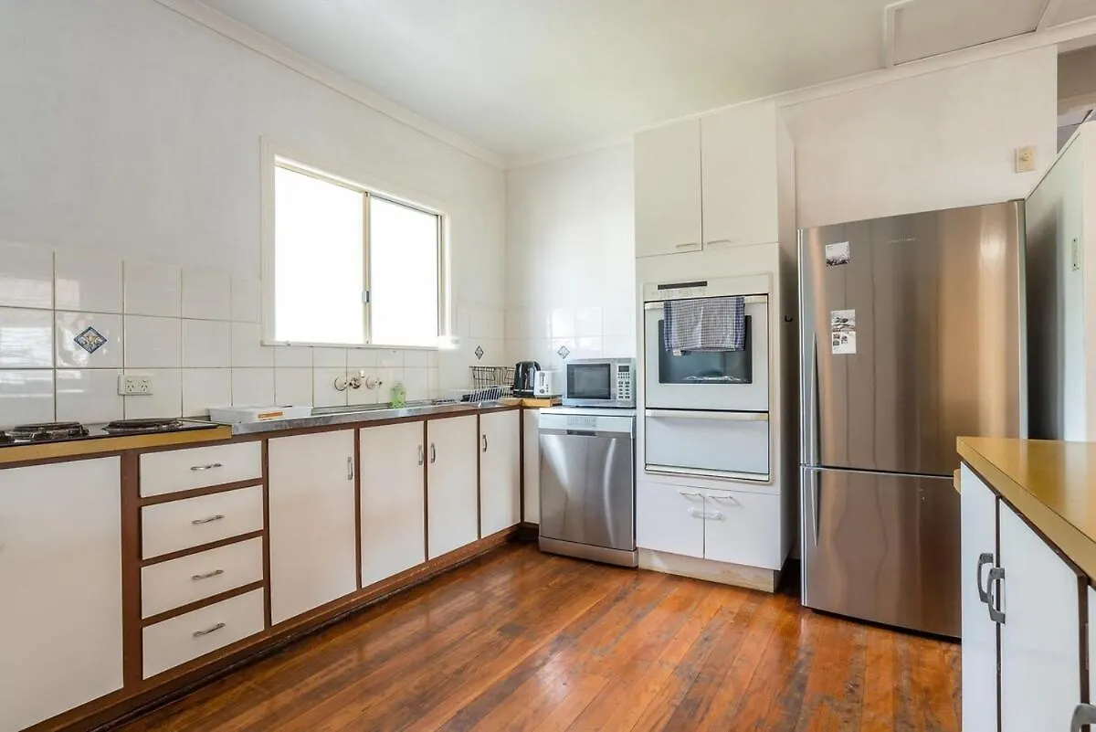 Holiday home Tranquil 3 Bedroom Modern Style House In Sunnybank Brisbane