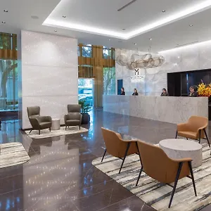 Meriton Herschel Street, Hotel